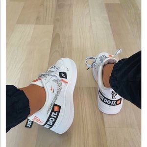 Meet your Posher, Juliana